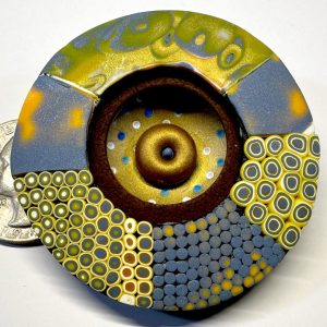 Sparkly Round Pendant