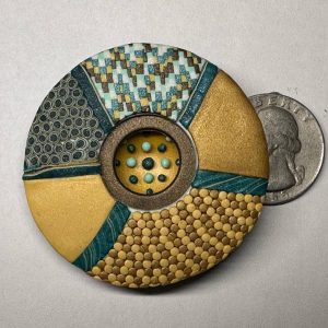 Round Bargello Gold Pendant